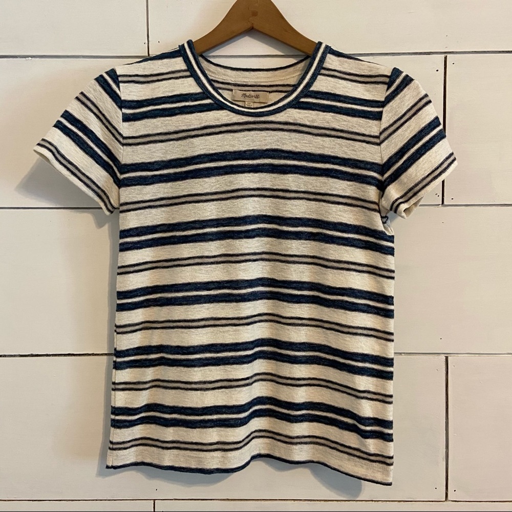 Madewell Off White and Blue Striped Short Sleeve. Size XSmall. EUC